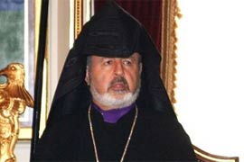 Armenians of Istanbul ask Karekin II to  provide the repeal of  archbishop Ateshyan