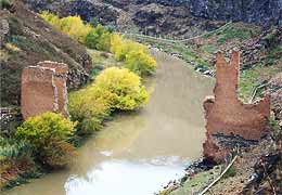 Ակտիվիստներ. Փոքր ՀԷԿ-երի պատճառով Ախուրյան գետը գրեթե ամբողջովին չորացված է 