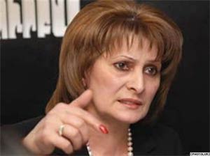 Бишарян: Депутату <Оринац Еркир> пригрозили неприятностями в бизнесе в случае отказа поддержать программу правительства