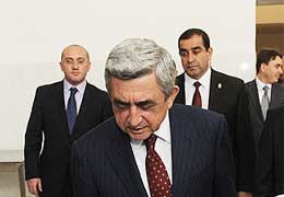 President of Armenia is ready to meet leader of Heritage party only in his residence