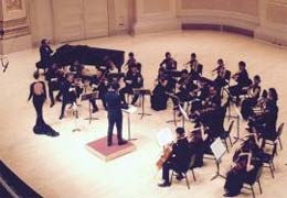 Сергей Смбатян и Корейский камерный оркестр выступили "Карнеги-холле"
