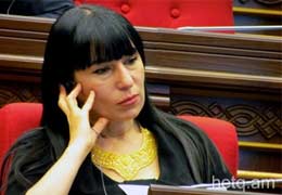 Наира Зограбян: В Армении нет такой сферы, где бы правa человека не нарушались
