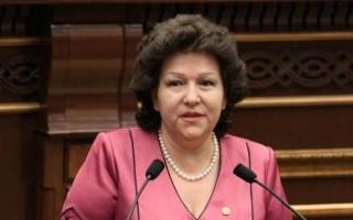 Вице-спикер армянского парламента посоветовала министру иностранных дел Турции акцентировать внимание на проблемах собственной страны