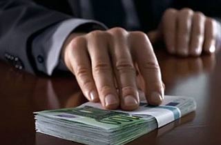 In the case of receiving bribe by a judge in particularly large  amounts, a criminal case was initiated