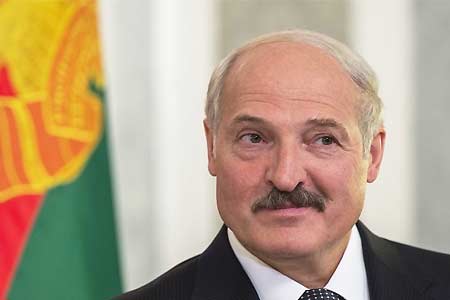 Лукашенко: Вместе с президентами Армении и Азербайджана зачастую подшучиваем друг над другом