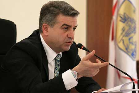 Карен Карапетян: Армения готова на непопулярные шаги для стабилизации экономики к 2018 году