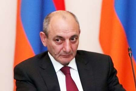 Бако Саакян обсудил внутриполитическую ситуацию в стране с Левоном Тер-Петросяном