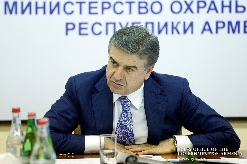 Karen Karapetyan in Nature Protection Ministry: you destroy forests