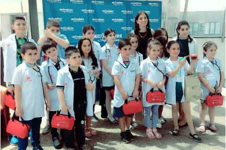 В День защиты детей СК “ИНГО АРМЕНИЯ” организовала образовательный тур школьников в инновационный медцентр “Вардананц”
