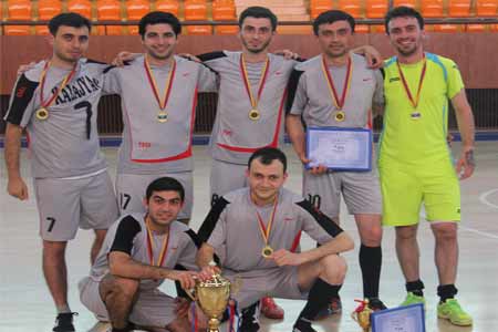 Обладателем Кубка Банка ВТБ (Армения) по мини-футболу стала команда <Ереван-2>