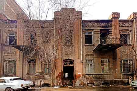Артур Месчян: Я как главный архитектор не позволю разрушить исторические памятники программы "Старый Ереван"