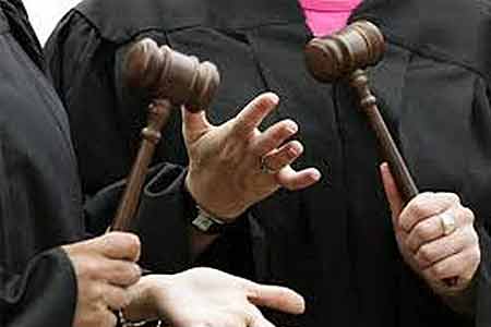 Адвокаты Роберта Кочаряна представили очередное ходатайство об отводе судьи