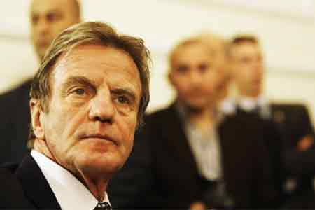Bernard Kouchner joined the Selection Committee of Aurora Prize