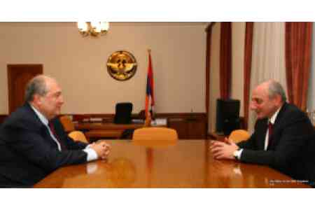 President of Nagorno-Karabakh holds talks with candidate for  presidency of Armenia from RPA