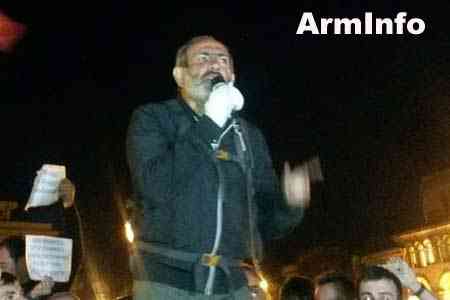 Оппозиционер: У Сержа Саргсяна нет управляемого им народа, у граждан Армении нет премьер-министра по имени Серж Саргсян"