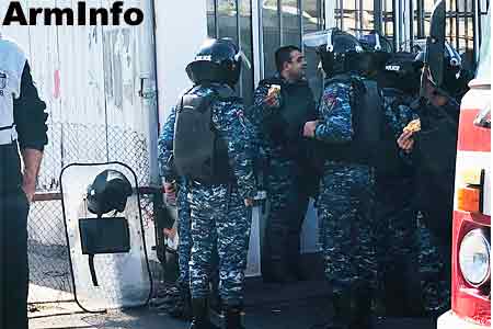 The lawyers signal on obstruction of their professional activity by  Armenian Police