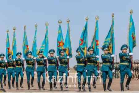 Ղազախստանը նշում է Հայրենիքի պաշտպանի օրը