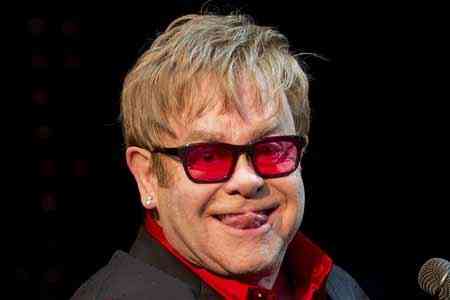 Elton John will visit Armenia again - this time with a concert