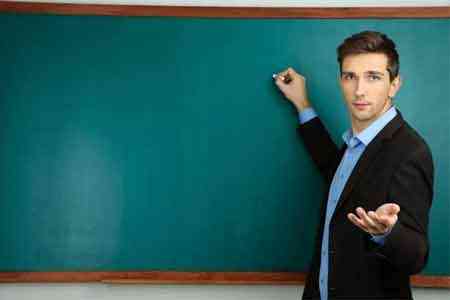 В Армении специалисты со средним специальным образованием получат право преподавать в школах страны