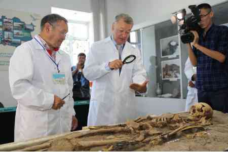 Археологическая сенсация: мумию «золотого» юноши обнаружили в Восточном Казахстане