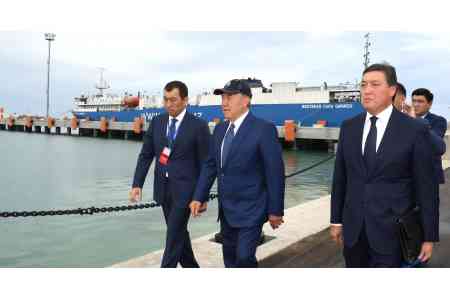 Президент РК принял участие в презентации мультимодального хаба порта Курык