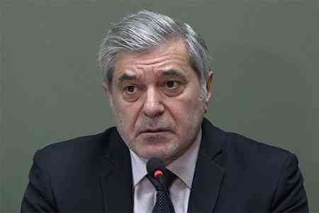 Armenia conducts equally open policy both in relations with the West  and Russia
