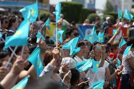 Численность населения Казахстана достигла 18,29 млн человек