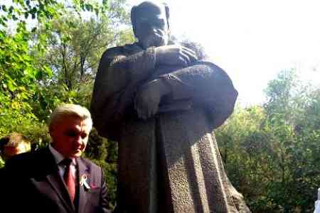 В Ереване состоялась торжественная  церемония открытия памятника Тарасу Шевченко