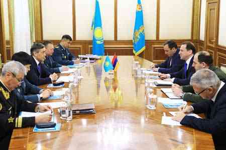 Армения и Казахстан подчеркнули необходимость углубления сотрудничества в оборонной сфере