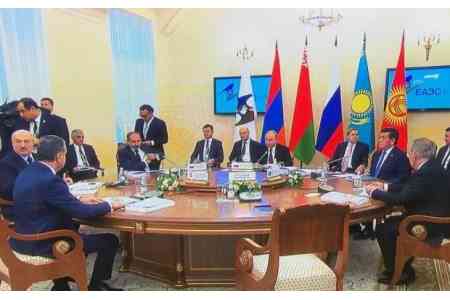 Назарбаев предложил провести в Астане следующее заседание стран ЕАЭС