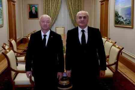 Посол Армении в Туркменистане обсудил с вице-премьером страны вопросы культурного сотрудничества