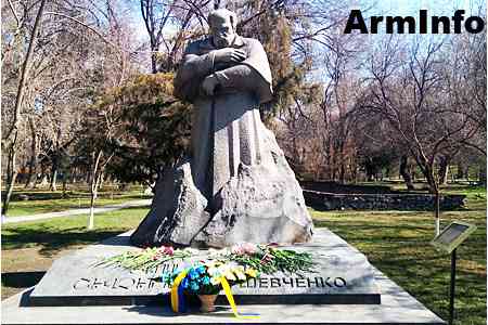 В Ереване отметили 205 годовщину со Дня рождения великого украинского поэта Тараса Шевченко