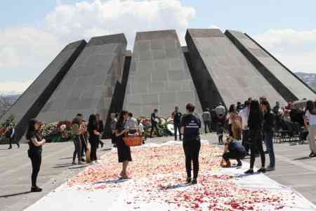 Новоназначенный посол Израиля в Армении почтил память жертв Геноцида
