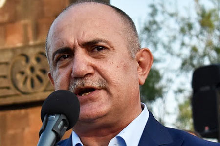 Самвел Бабаян: Пока в Арцахе на руководящих должностях будут ставленники Еревана, Баку будет продолжать вести переговоры исключительно с Арменией
