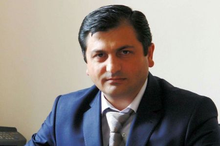 Андраник Теванян, журналист Давид Саргсян и преподаватель ЕГУ Цолак Акопян освобождены из-под стражи