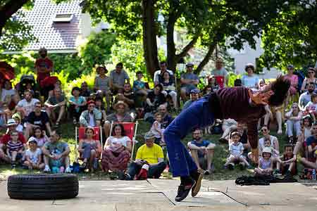 Акробатическое представление французского современного цирка пройдет в Ереване и Гюмри