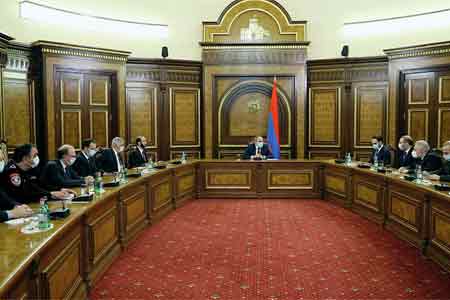 На внеочередном заседании Совбеза Армении обсудили ситуацию в Лачинском коридоре