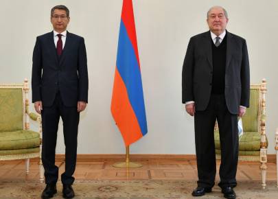 Армен Саркисян и Болат Иманбаев обсудили безопасность и стабильность в регионе