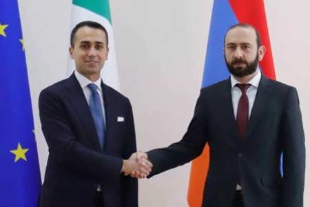 Главы МИД Армении и Италии обсудили текущую ситуацию в зоне карабахского конфликта