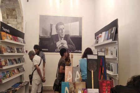 Столица читает: В Ереване открылся традиционный фестиваль для книголюбов Yerevan Book Fest