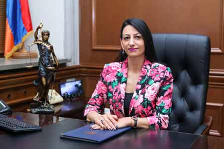 Омбудсмен Армении рассказала комиссару СЕ о ситуации с переселенцами и на границах страны