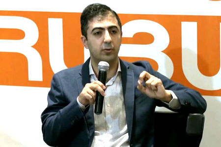 Арам Орбелян: Международное сообщество не признавало Арцах частью Азербайджана, иначе бы 30 лет не шли переговоры по разрешению конфликта