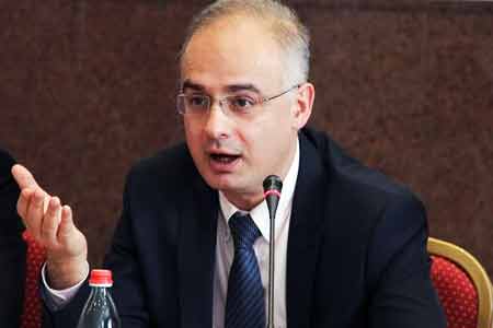 Armenia`s first president never received a proposal to appoint  Armenia`s former human rights defender as head of an interim  government -Levon Zurabyan
