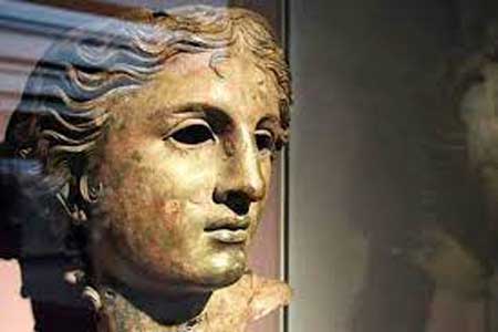 From September 21,  bronze bust of goddess Anahit from collection of   British Museum to be exhibited at  Museum of History