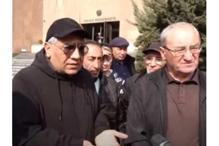 Lvovyan Street residents, whose houses may be demolished by decision  of city authorities, met with deputy mayor