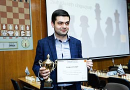 Employee of VTB Bank (Armenia) wins Orange Premier chess tournament