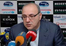 Гурген Арсенян: В Армении внутри власти продолжается серьезная борьба
