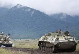 Продолжается перевооружение 102-ой российской военной базы в Армении