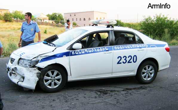 Road Police of Armenia not to fine car owners for lack of inspection stickers until Jan 12 