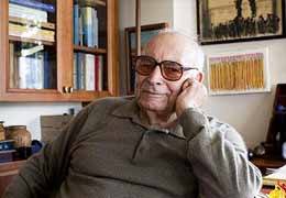 Turkish writer Yasar Kemal receives Grigor Narekatsi Medal